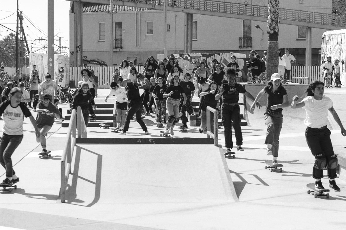 skate anowboarding mujer