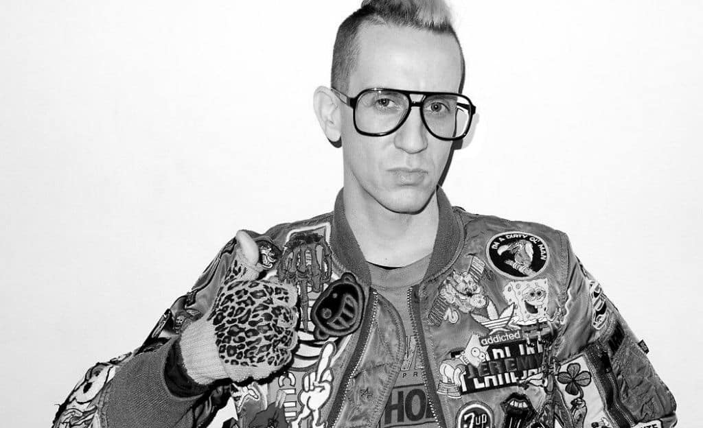 Jeremy Scott @directoamiarmario.com