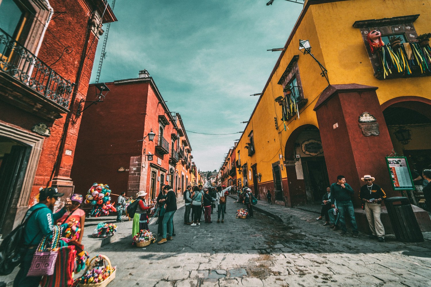 México refuerza su industria textil con nuevos aranceles y restricciones